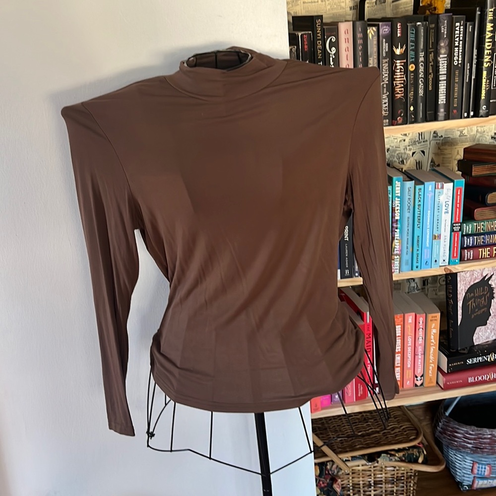 Long sleeve turtle neck